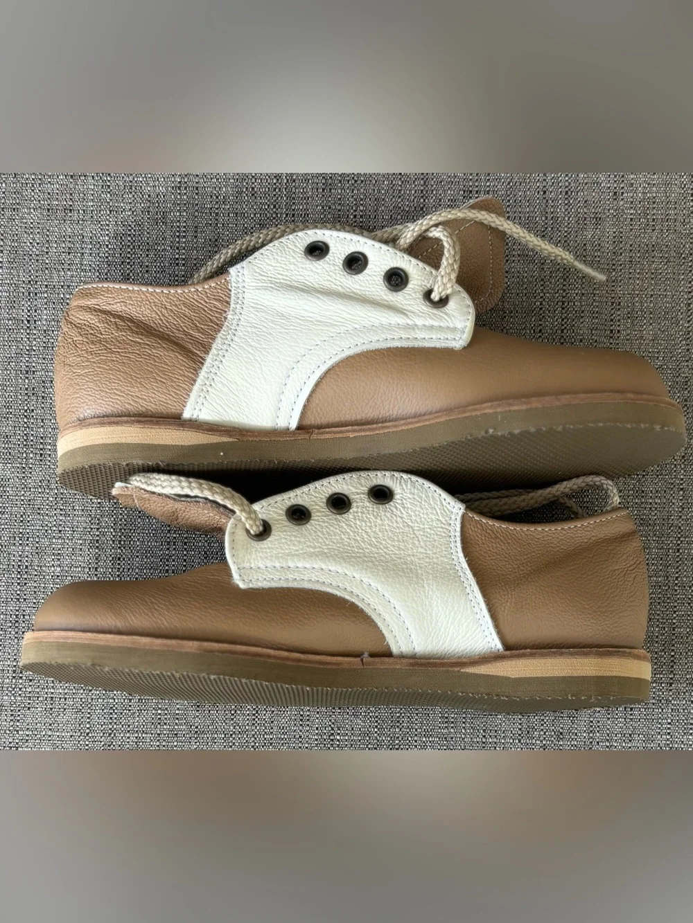 Amilio Kids Artie Tan Leather Lace-Up Saddle Shoes size 11